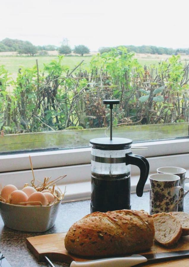 Bastle Retreats Farm Cottage Duns Exterior foto